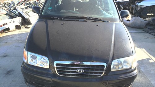 Dezmembrez Hyundai Trajet 2.0 CRDi