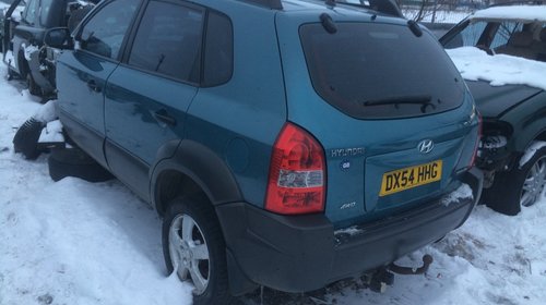 Dezmembrez Hyundai Tucson 2,0 crdi 4x4 2006