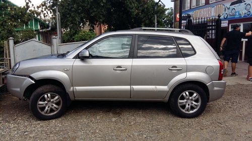 Dezmembrez Hyundai Tucson Limited fabricatie 2006