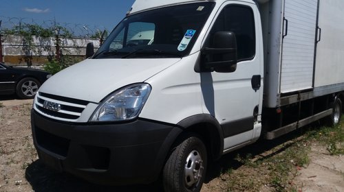 Dezmembrez Iveco Daily 2.3 jtd 2006 Euro 4 alb