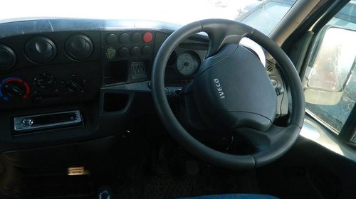 Dezmembrez iveco daily 29L9, an 2002, 2800 tdi