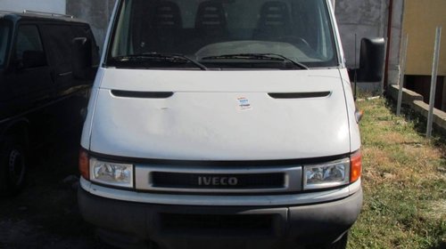 Dezmembrez Iveco Daily 35c15 2,8jtd An.2003