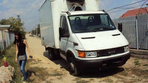 Dezmembrez Iveco Daily 35s11, 35s12, 35s13, 35s14, 35s15 an 2000-2004