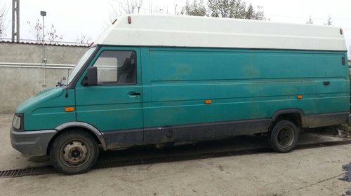 Dezmembrez Iveco Daily I Turbo 2.5 Diesel an 