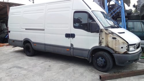 Dezmembrez Iveco Daily III 2.3