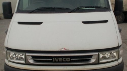 Dezmembrez Iveco Daily III an 2006 2.3 HPi 85