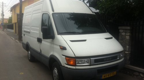 Dezmembrez Iveco Turbo Daily 2001 2.8