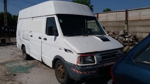 Dezmembrez IVECO TURBO DAILY 35.10, an fabr. 