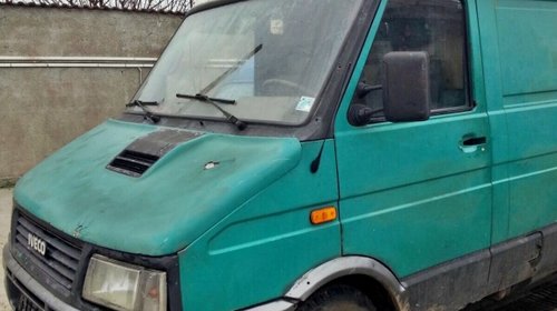 Dezmembrez Iveco Turbo Daily I 2.5 Diesel 199