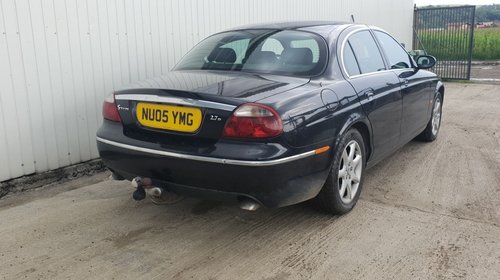 Dezmembrez Jaguar S-type 2.7d 276dt