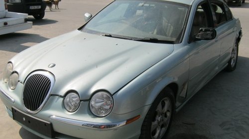 Dezmembrez Jaguar S-Type din 2000, 2.3b,