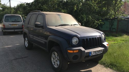 Dezmembrez jeep cherokee sport 2.5 crd