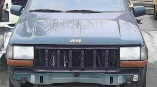 Dezmembrez Jeep Grand Cherokee din 1998 5.4B 