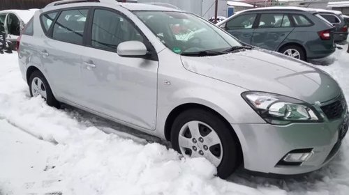 Dezmembrez Kia Ceed Facelift 1,6 Crdi