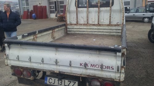 Dezmembrez Kia K2500 an fabr 2006 2.5 D