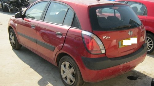 Dezmembrez Kia Rio din 2005, 1.5d,