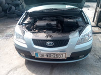 Dezmembrez Kia Rio JB 1.4 1399 cmc G4EE sedan berlina motor G4EE cutie manuala 5+1