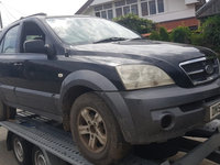 Dezmembrez Kia sorento 2.5 din 2005 perfect funcțională