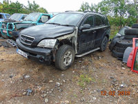 Dezmembrez Kia Sorento 2.5crdi 140cai cutie automata si manuala