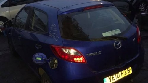 Dezmembrez mazda 2 2010 1.3b