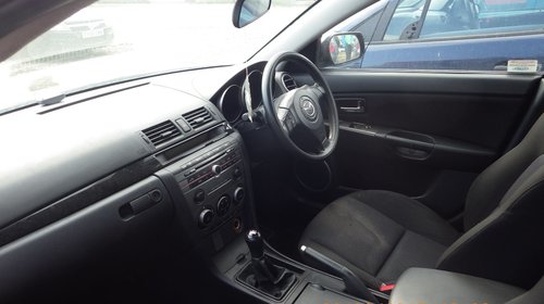 Dezmembrez Mazda 3 2006 hatchback 1.6 diesel