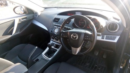 Dezmembrez Mazda 3 2010 Hatchback 2.2d