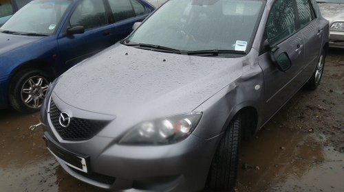 Dezmembrez Mazda 3 din 2006, 1.6b