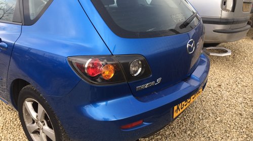 Dezmembrez mazda 3