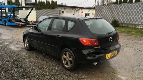 Dezmembrez Mazda 3