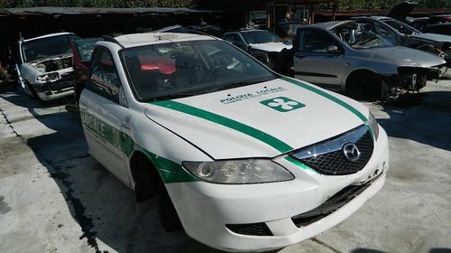 Dezmembrez Mazda 6 break, an 2004, 2000 benzina