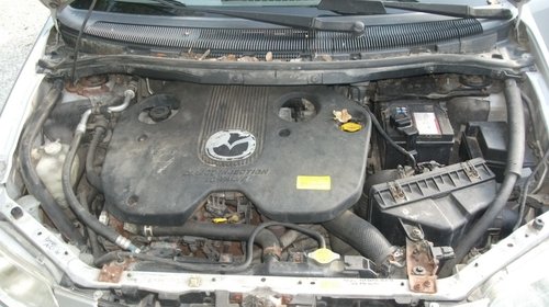 Dezmembrez Mazda Premacy 2.0DiTd/Te, 90cp, diesel, an 2000, volan stanga