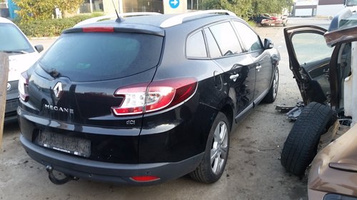 Dezmembrez Megane 3 break 1.5 dci euro 5 navi