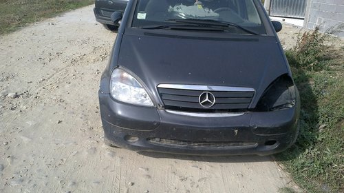 Dezmembrez mercedes a 160 benzina ,din 2000