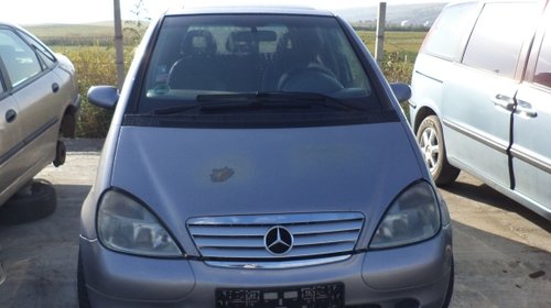 Dezmembrez Mercedes A-class