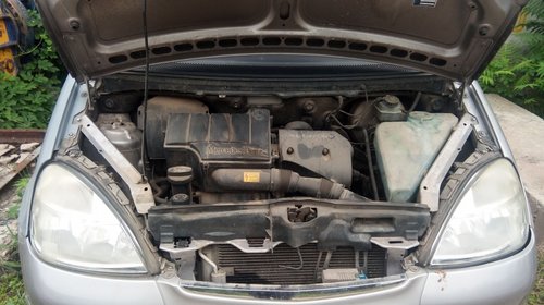 Dezmembrez Mercedes A-Class W168 1999 hatchback 1.6 benzina