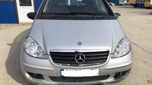 Dezmembrez Mercedes A-Class w169 A150 benzina