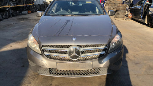 Dezmembrez Mercedes A-Class W176 2014 Hatchba