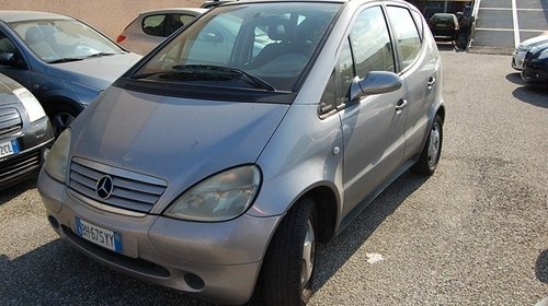 Dezmembrez mercedes a140.160