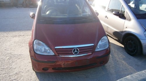 Dezmembrez Mercedes A160 din 2000, 1.6 b