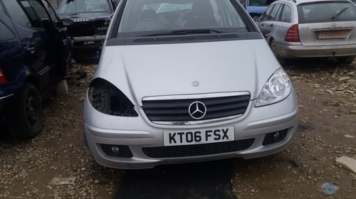 DEZMEMBREZ MERCEDES A180 AN 2006.