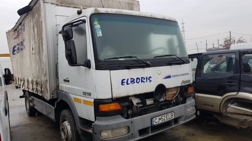 Dezmembrez Mercedes Atego 2003 4200cmc