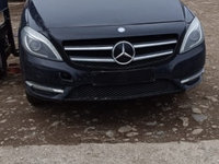 Dezmembrez Mercedes B class 1.8D 134 CP 2013