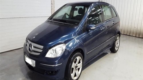 Dezmembrez Mercedes B-CLASS W245 2006 Hatchback 180 CDi