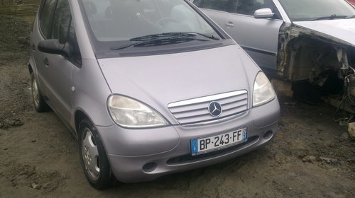 Dezmembrez mercedes benz A class 170 cdi auto