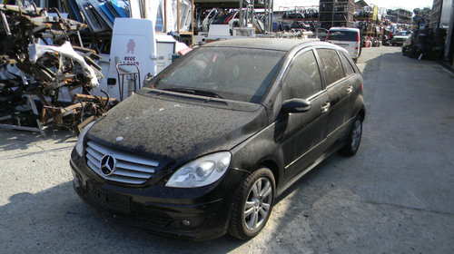 Dezmembrez Mercedes-Benz B-CLASS (W245) 2005 
