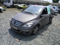 Dezmembrez Mercedes-Benz B-CLASS (W245) 2005 - 2011 B 200 CDI (245.208) Motorina