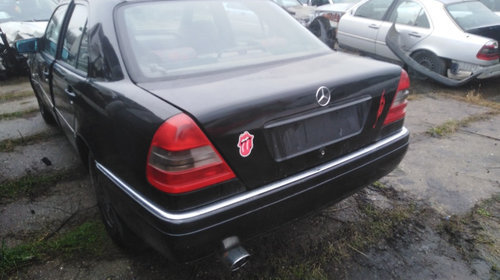 Dezmembrez Mercedes-Benz C Class W202 1.8b 120cp, an 1995