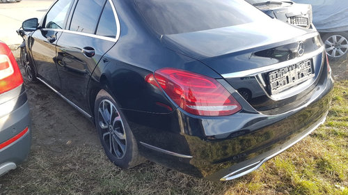 Dezmembrez Mercedes Benz C-Classe W205 C220 BLUETEC 651.921 170 cai 2015 la cheie