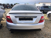 Dezmembrez Mercedes-Benz C w204