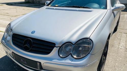 Dezmembrez Mercedes Benz CLK 270 CDI W209 2.7CDi 2004-2006